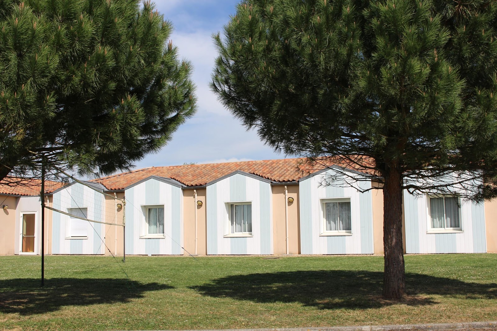 exterieur-ethic-etapes-lac-saint-cyr